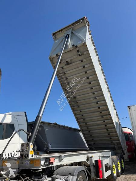 Semitrailer Benalu SEMI REMORQUE BENALU 2015 45M3