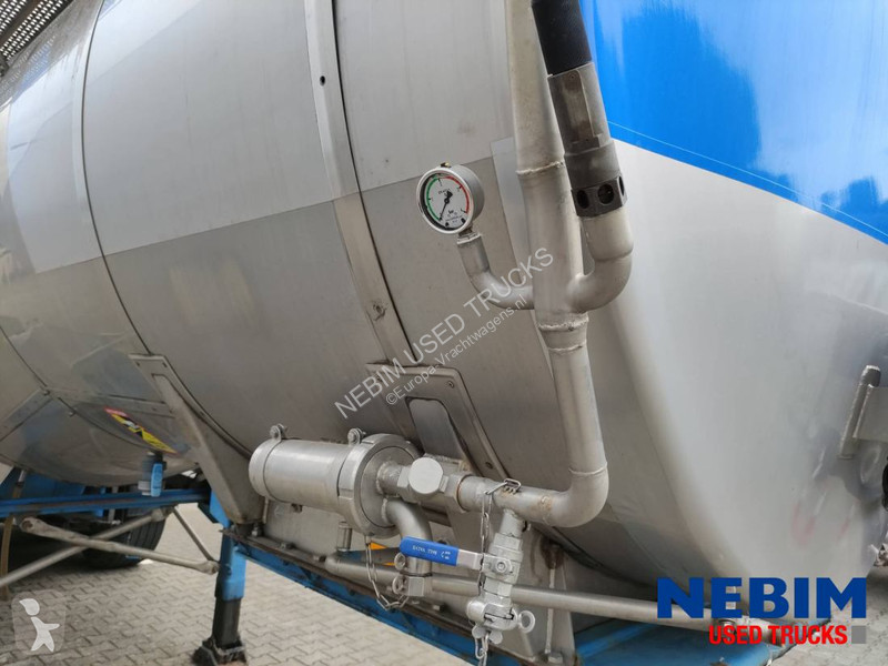 Semi reboque Burg B.P.O. 12-28Z - 32.700Ltr