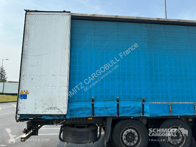 Semitrailer Schmitz Cargobull Semitrailer...