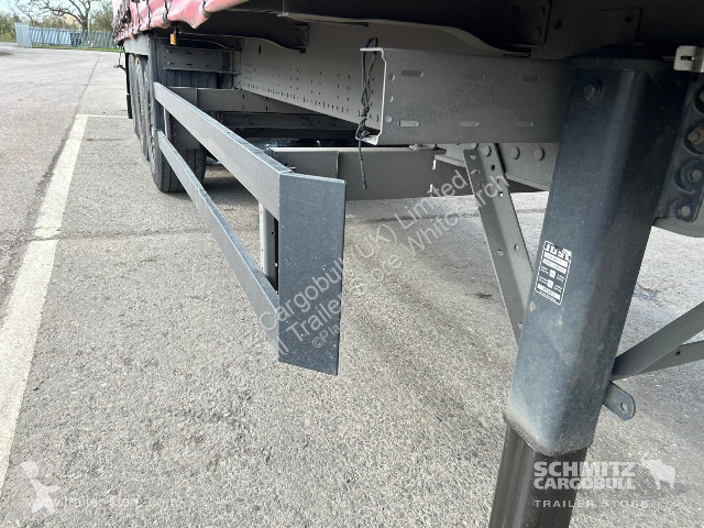 Semitrailer Schmitz Cargobull Curtainsider...