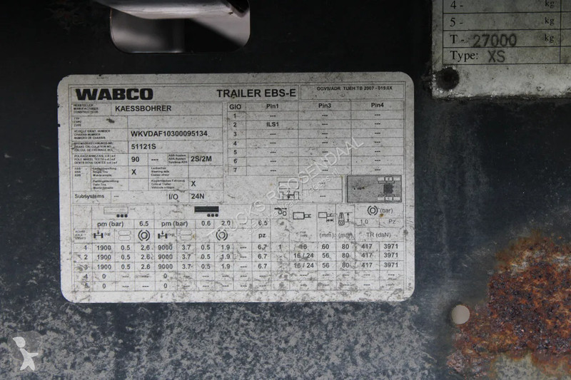 Semiremorca Kässbohrer 3x axle + bpw