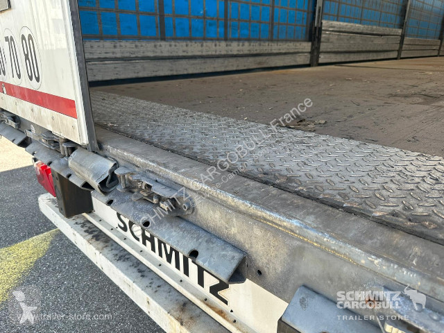 Semitrailer Schmitz Cargobull Semitrailer...