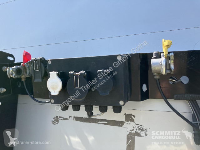 Oplegger Kögel Curtainsider Standard