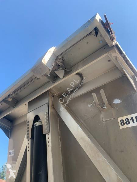 Semi reboque Benalu C39 10C2AB