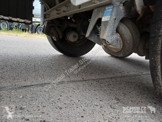 Semirimorchio Schmitz Cargobull Curtainsider...