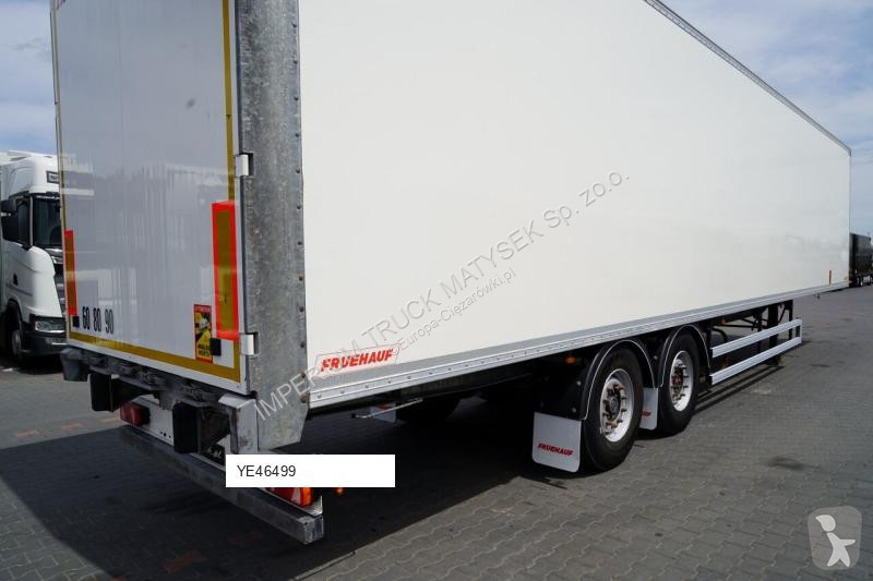 Semiremorca Fruehauf