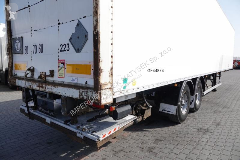 Semiremorca Fruehauf