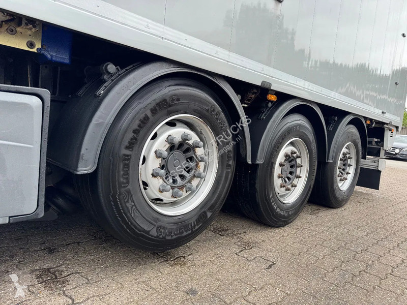 نصف مقطورة  K200 11M Agrar 71m3 Cargo Floor...