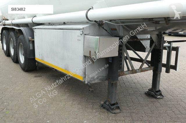Semitrailer Kässbohrer STH 34/10-24/Tank 34.000...