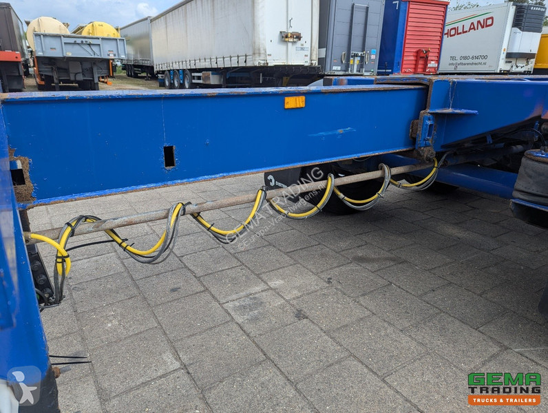 Semiremorca Broshuis MFCC 3-Axle SAF - Lift...