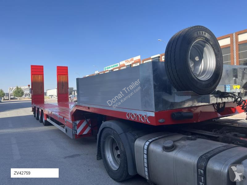 Semiremorca Donat lowbed - Euro Standards