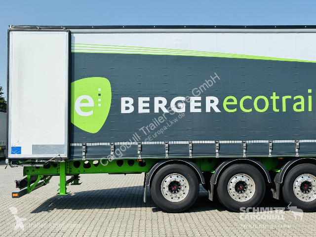 Semitrailer Berger Curtainsider Standard Getränke
