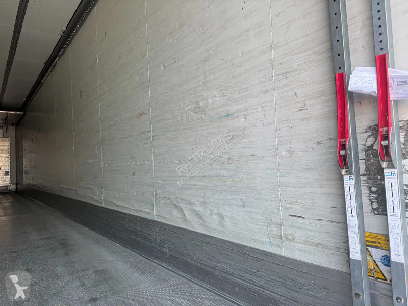 Semi reboque Schmitz Cargobull 24 + THERMO KING...