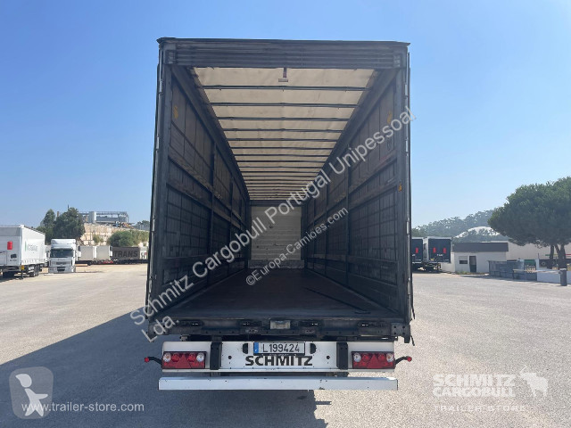 نصف مقطورة Schmitz Cargobull Semitrailer...