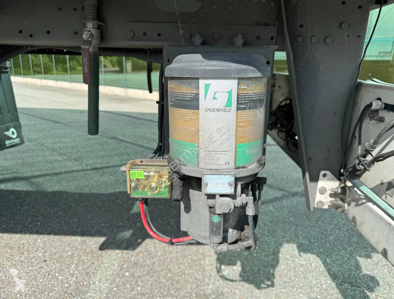 Oplegger Schmitz Cargobull 3-AS STUURAS CARRIER...