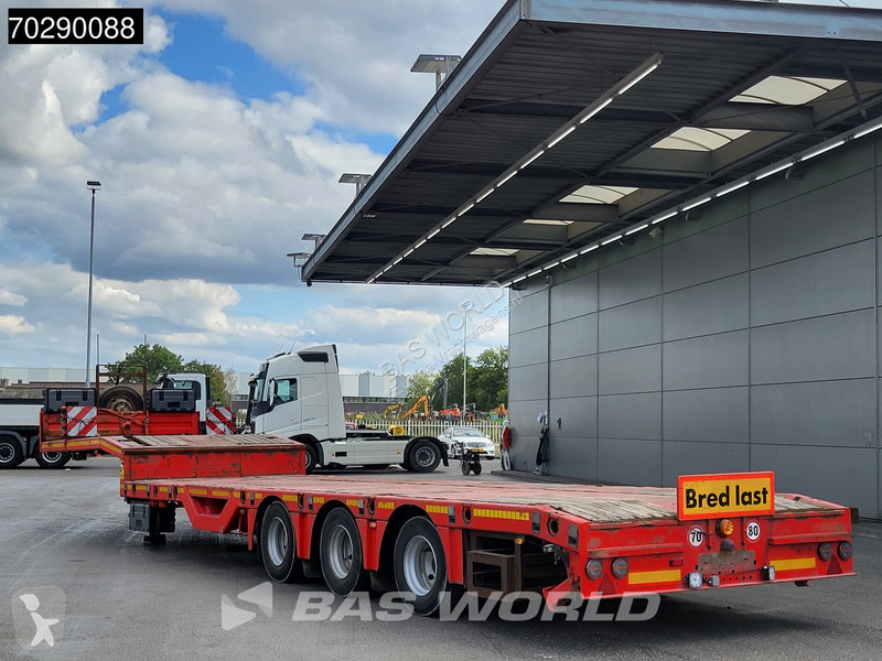 Semitrailer Kässbohrer LB3E Wheel Recess...