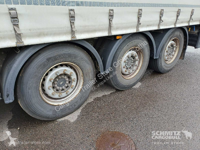 Semitrailer Schmitz Cargobull Curtainsider...