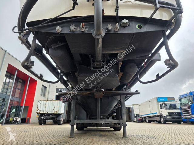 Semitrailer  Welgro 97WSL33-24 / 50m3 / 8 Kammern