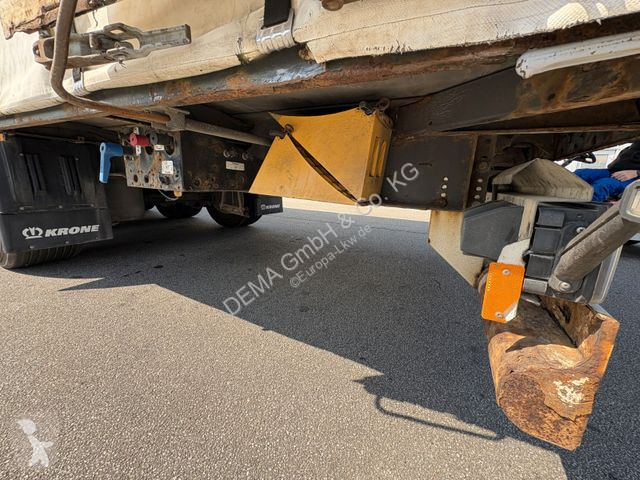 Semitrailer Krone...