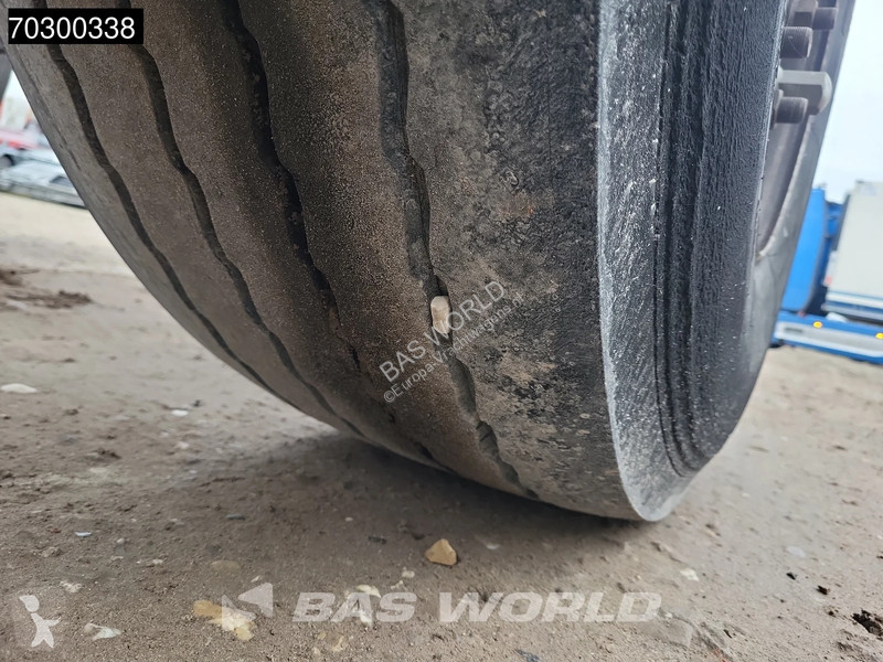نصف مقطورة Krone AZ 20ft
