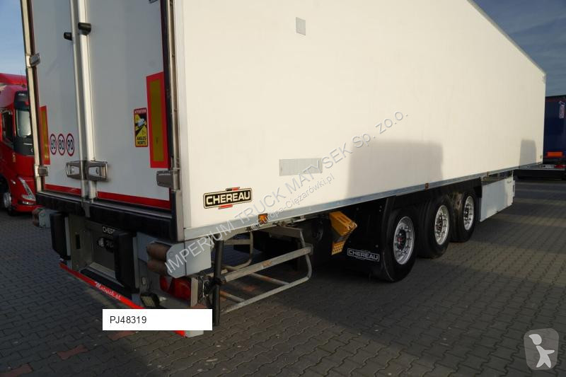 نصف مقطورة Chereau