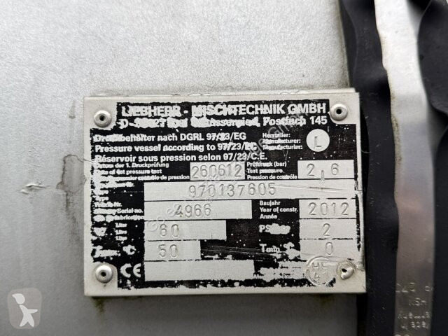 نصف مقطورة Müller-Mitteltal Liebherr...