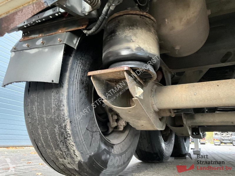 Semitrailer Wielton NW-3 26m3 kippertrailer 3...