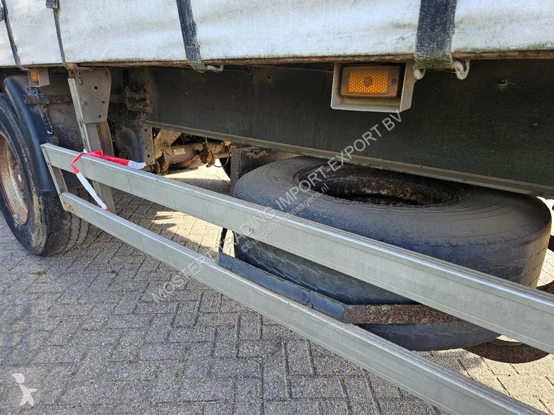 نصف مقطورة Pacton T3_001 Pacton 3-axle curtain...