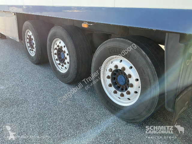 نصف مقطورة Schmitz Cargobull Tiefkühler Standard