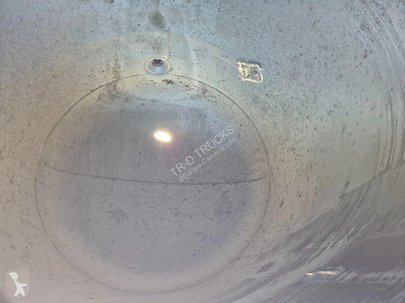 Semirimorchio Feldbinder TANK AW5083 ISOLE...