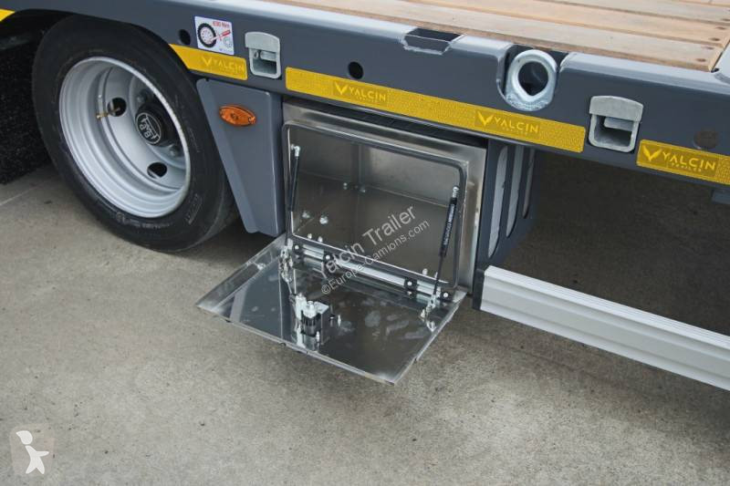 Трал Yalcin PTE ENGIN 5 ESSIEUX EXTENSIBLE...