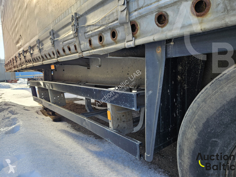 نصف مقطورة Schmitz Cargobull 24