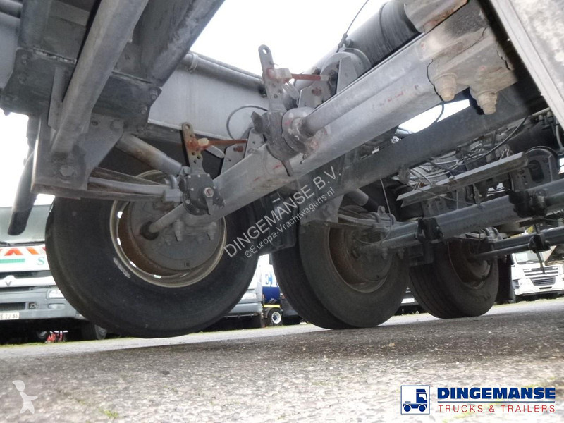 Félpótkocsi  3-axle tank trailer chassis incl...
