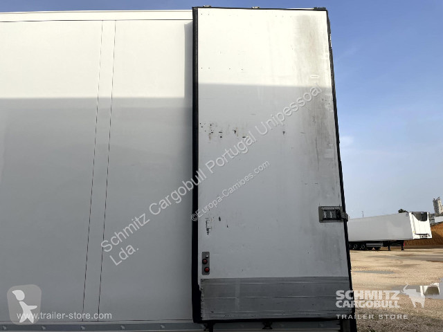 Полуприцеп Schmitz Cargobull Semitrailer Reefer...