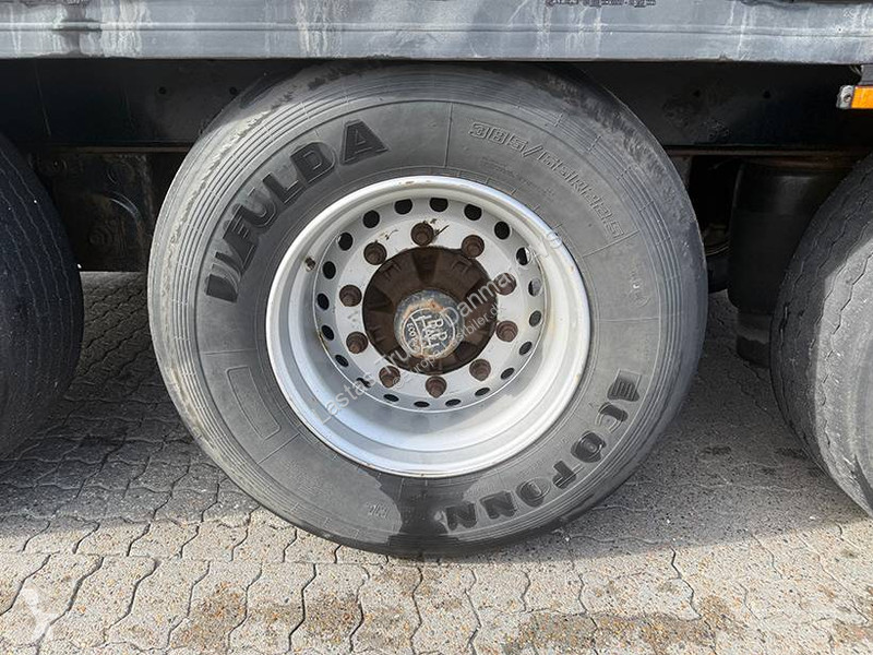 نصف مقطورة Krone Curtainsider / Planenauflieger...