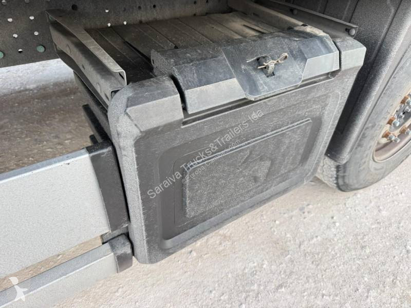 نصف مقطورة Schmitz Cargobull