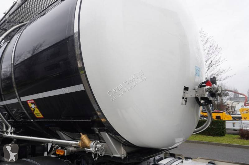 Semitrailer LAG O-3-ST L4BH bitumen...