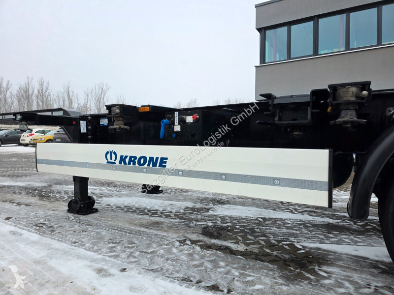 نصف مقطورة Krone