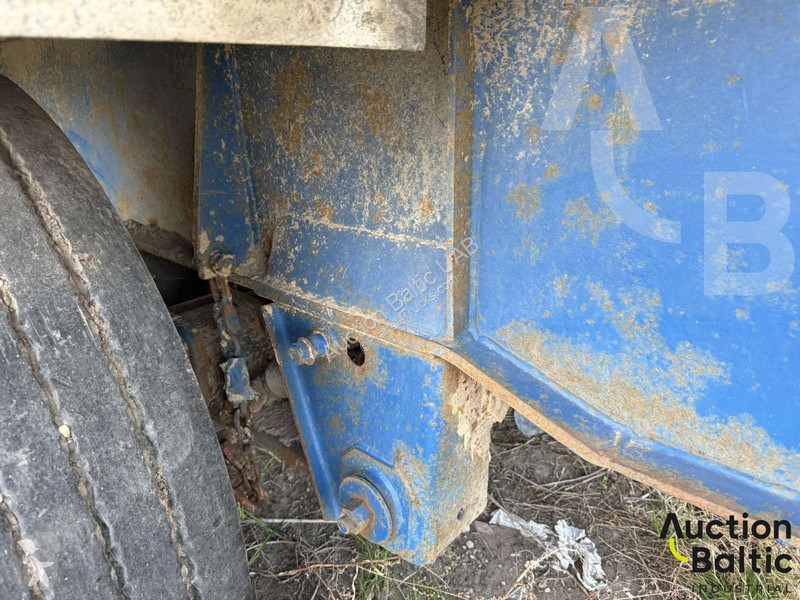 Semirimorchio Fruehauf
