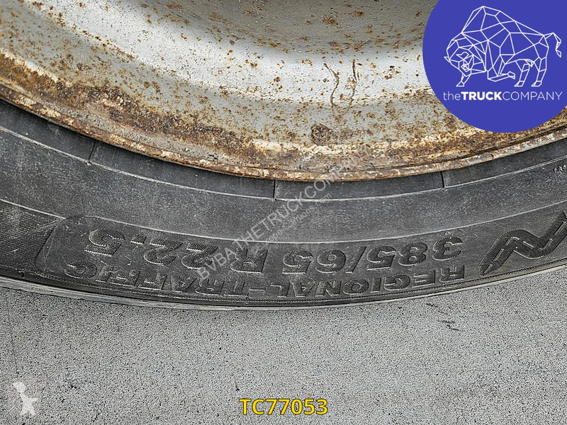 نصف مقطورة Krone