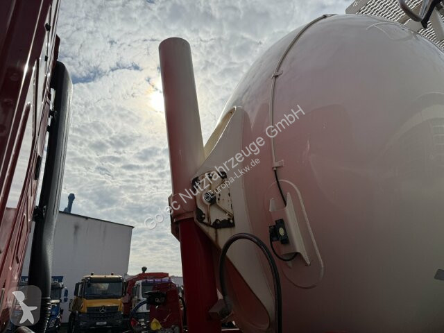 نصف مقطورة Feldbinder O.ME.P.S. Kipp.Silo ADR 3...