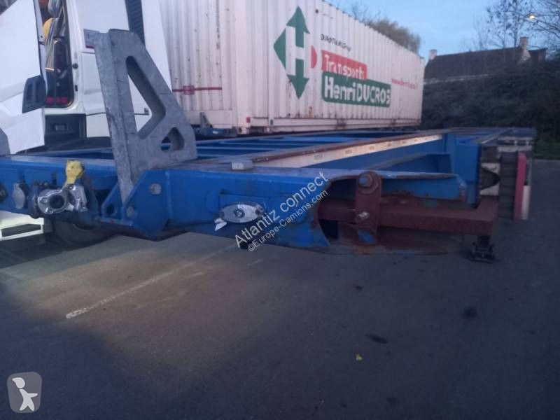 Semirimorchio Fruehauf