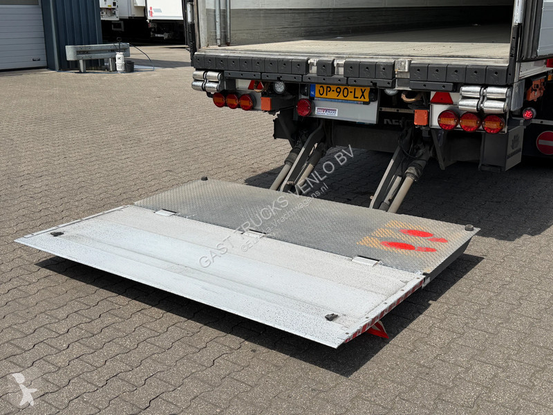 نصف مقطورة Schmitz Cargobull N/A Thermo King...
