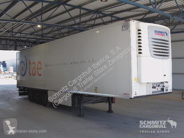 Полуремарке Schmitz Cargobull Reefer Standard