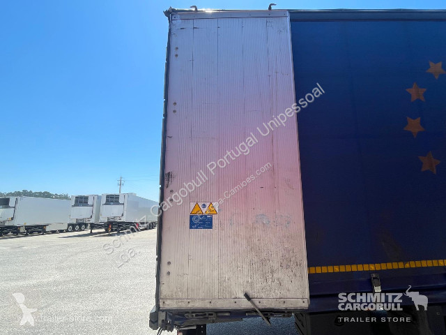 نصف مقطورة Schmitz Cargobull Semitrailer...