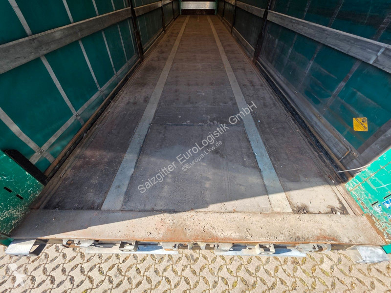 نصف مقطورة Kögel SN 18 / Hubdach