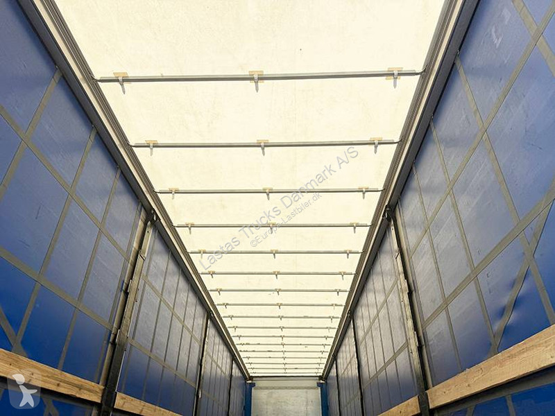 نصف مقطورة Kel-Berg Curtainsider / Planenauflieger