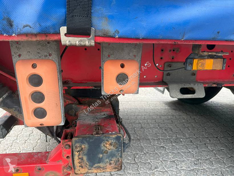 نصف مقطورة Kel-Berg Curtainsider / Planenauflieger