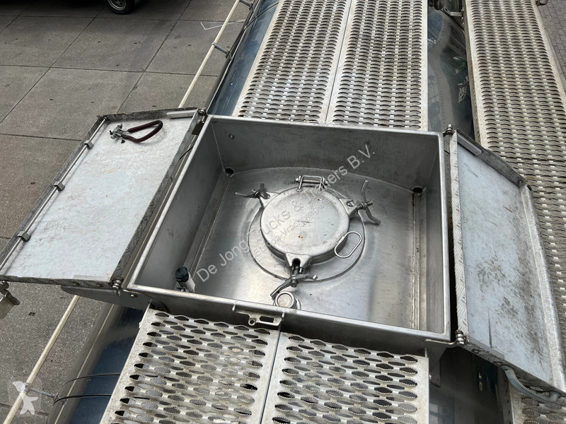 Semi remorque Van Hool Tank / 30.000 LT / ADR /...