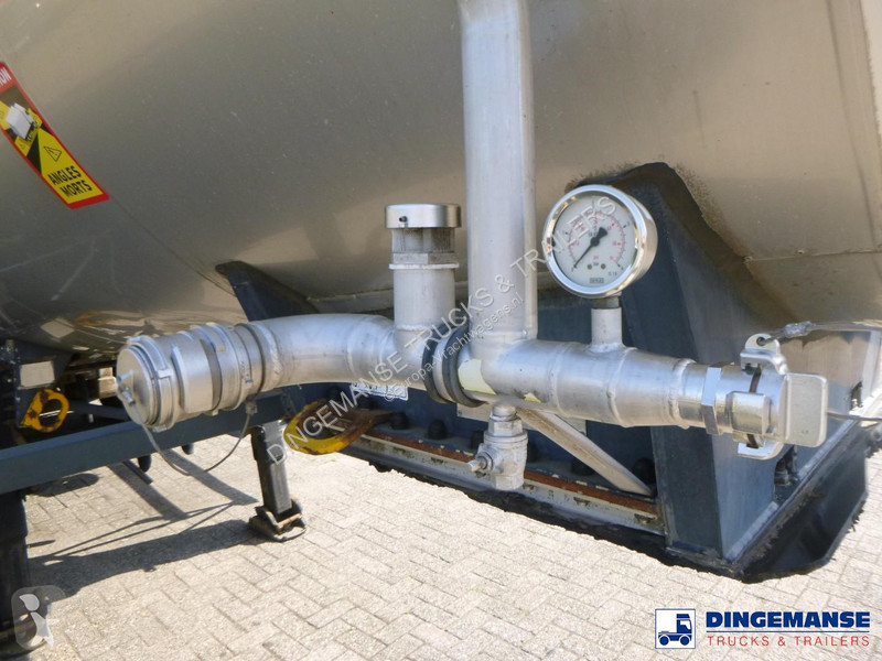 نصف مقطورة Magyar Chemical tank inox 33 m3 / 1...
